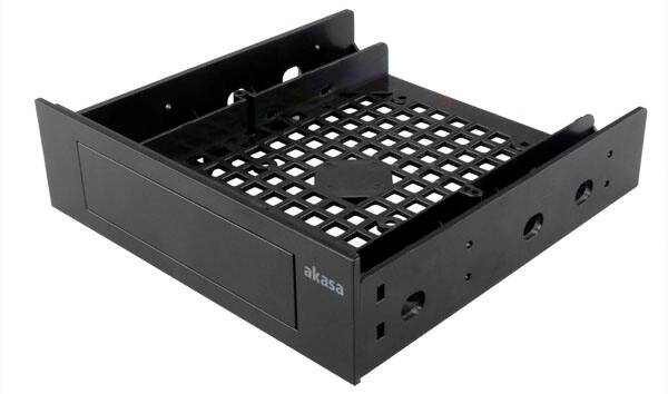 AKASA 3.5&quot;/SSD/HDD adapt&#233;r do 5,25&quot; pozice